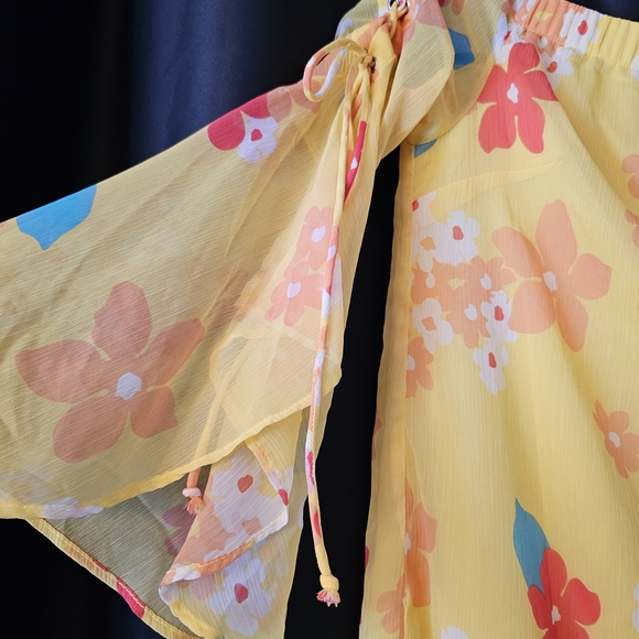 Fun Floral Mini Dress - Picture 3 of 3